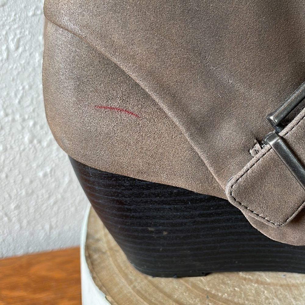 American Rag Cie Wedge Boots Size 9M - Picture 4 of 7